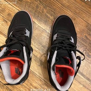 Air Jordan 4 retro